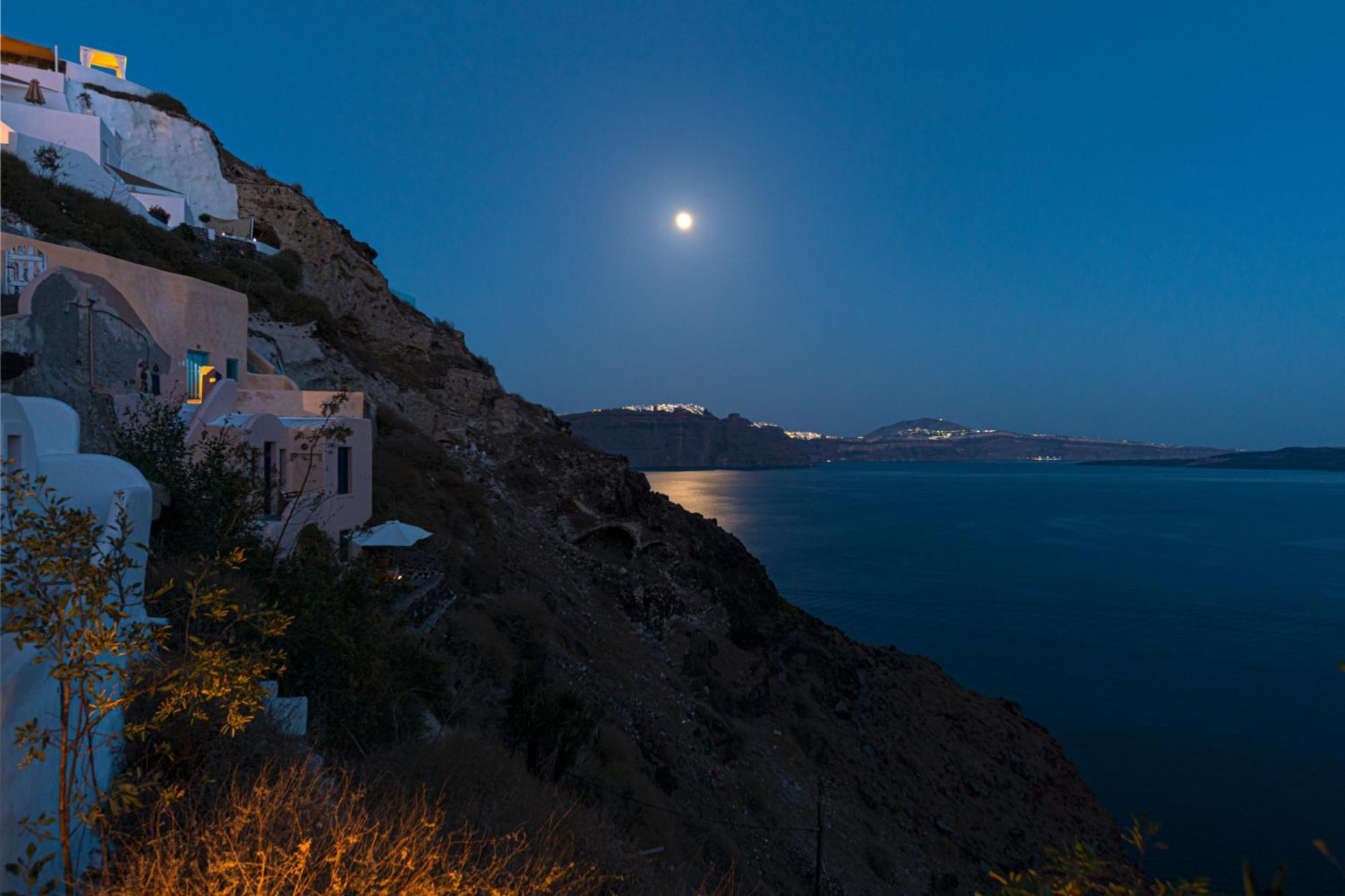White Cave By Caldera Houses Oia  Bagian luar foto